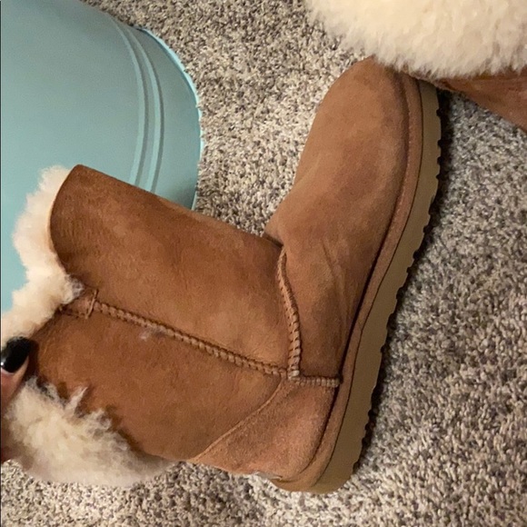 ugg boots - Picture 2 of 5